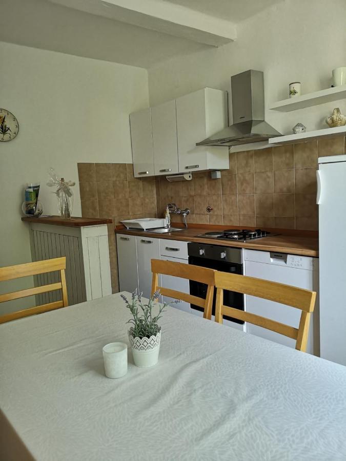 Apartment Kalavojna Rakalj Esterno foto