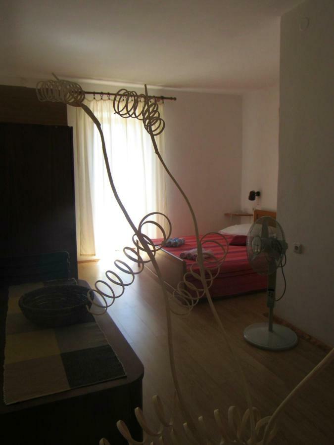 Apartment Kalavojna Rakalj Esterno foto
